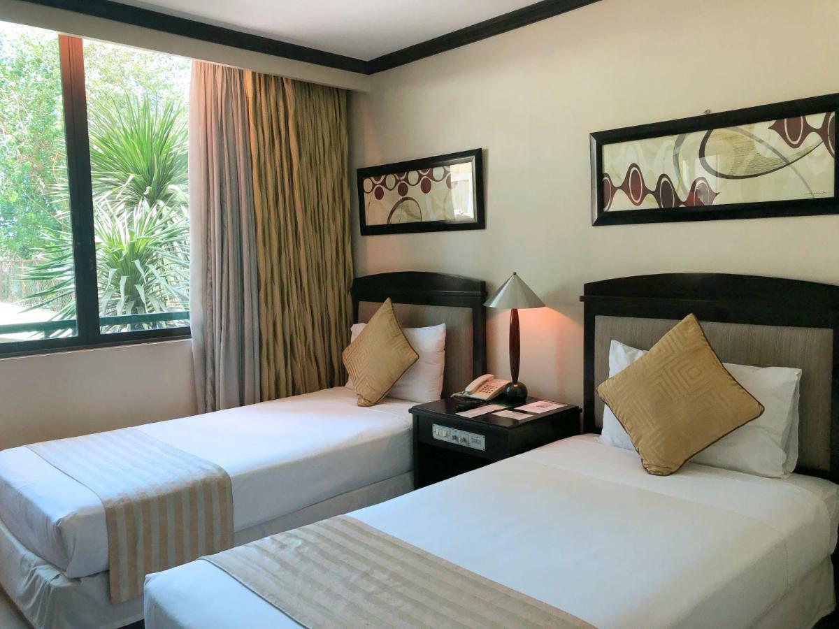 Tower Inn Makati Business Hotel Makati City Zewnętrze zdjęcie
